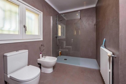 Купить дом в Калелья-де-Палафружель, Испания с 6 комнат, № 1763 - фото 15