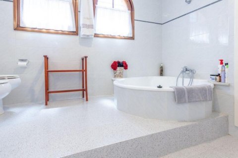 Купить дом в Тамариу, Испания с 6 комнат, № 1765 - фото 8