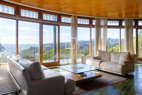 8 chambres villa à vendre à Sant Pol de Mar, Barcelona, Catalonia, Spain № 4112 - photo 7