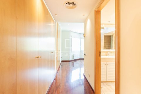 7 chambres villa à vendre à Sant Cugat Del Valles, Barcelona, Catalonia, Spain № 4116 - photo 25