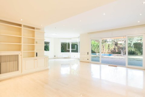 7 chambres villa à vendre à Sant Cugat Del Valles, Barcelona, Catalonia, Spain № 4116 - photo 4