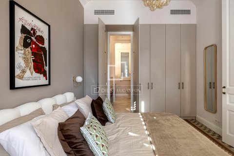4 chambres apartment à vendre à Barcelona, Catalonia, Spain № 4113 - photo 10