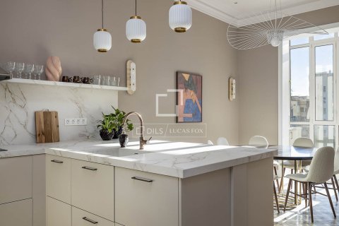 4 chambres apartment à vendre à Barcelona, Catalonia, Spain № 4113 - photo 12