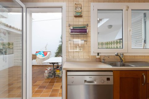 3 chambres villa à vendre à Sant Pol de Mar, Barcelona, Catalonia, Spain № 4114 - photo 13