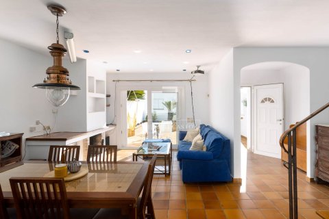 3 chambres villa à vendre à Sant Pol de Mar, Barcelona, Catalonia, Spain № 4114 - photo 6