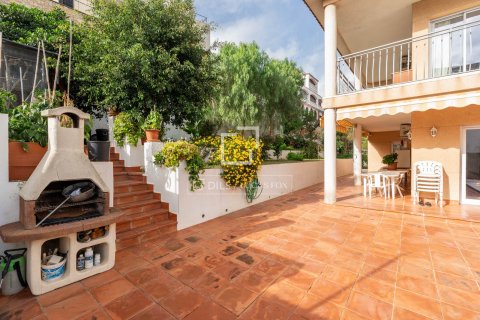 5 chambres villa à vendre à Castelldefels, Barcelona, Catalonia, Spain № 4110 - photo 30