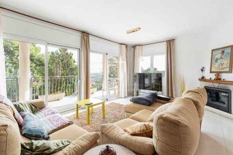 5 chambres villa à vendre à Castelldefels, Barcelona, Catalonia, Spain № 4110 - photo 3