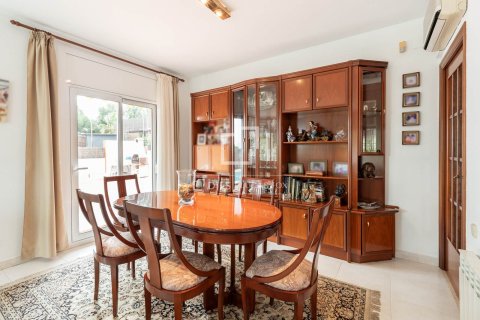 5 chambres villa à vendre à Castelldefels, Barcelona, Catalonia, Spain № 4110 - photo 9