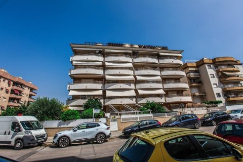 3 bedrooms apartment for sale in Calafell, Tarragona, Catalonia, Spain № 7214 - photo 8