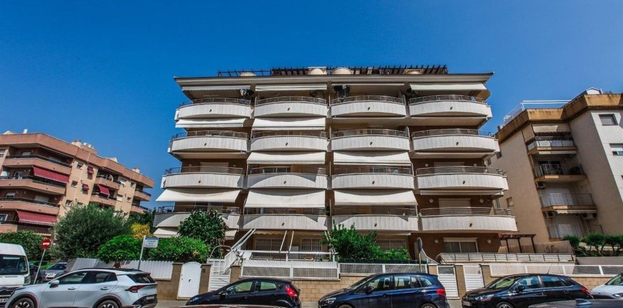 3 bedrooms apartment for sale in Calafell, Tarragona, Catalonia, Spain № 7214