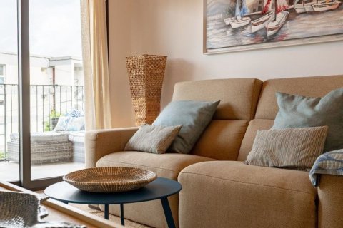 3 bedrooms apartment for sale in Salou, Tarragona, Catalonia, Spain № 7210 - photo 27