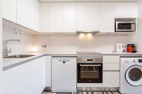 3 bedrooms apartment for sale in Salou, Tarragona, Catalonia, Spain № 7210 - photo 21