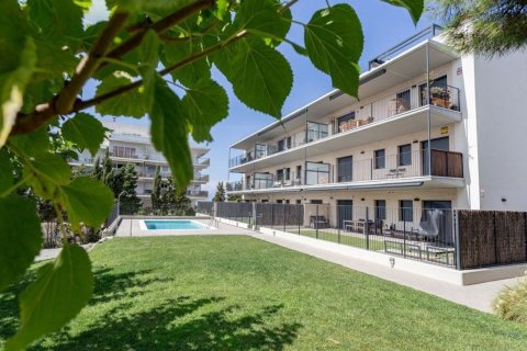 3 bedrooms apartment for sale in Salou, Tarragona, Catalonia, Spain № 7210 - photo 2