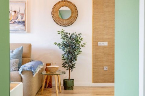 3 bedrooms apartment for sale in Salou, Tarragona, Catalonia, Spain № 7210 - photo 12