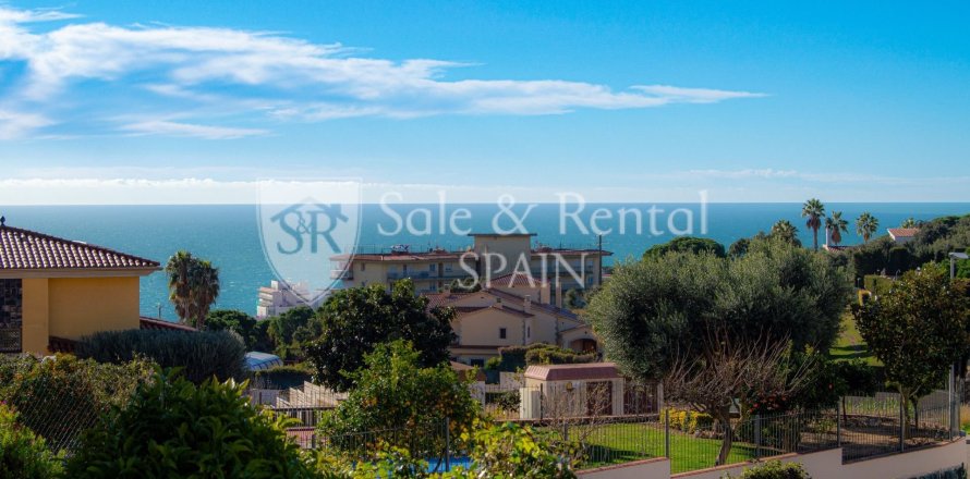 5 bedrooms house for sale in Lloret de Mar, Girona, Catalonia, Spain № 6709