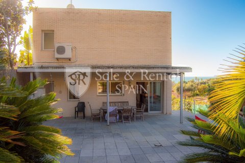 5 bedrooms house for sale in Lloret de Mar, Girona, Catalonia, Spain № 6709 - photo 22