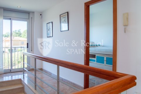 5 bedrooms house for sale in Lloret de Mar, Girona, Catalonia, Spain № 6709 - photo 25