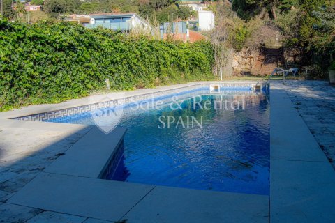 5 bedrooms house for sale in Lloret de Mar, Girona, Catalonia, Spain № 6709 - photo 2
