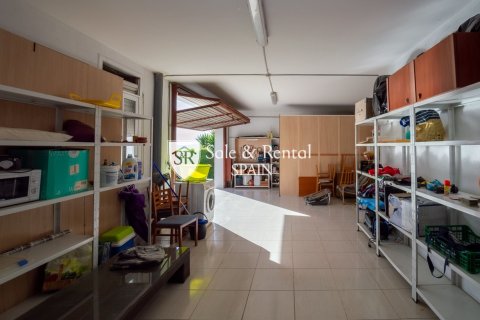 3 bedrooms house for sale in Lloret de Mar, Girona, Catalonia, Spain № 6710 - photo 21