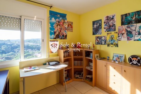 3 bedrooms house for sale in Lloret de Mar, Girona, Catalonia, Spain № 6710 - photo 14