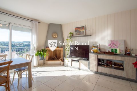 3 bedrooms house for sale in Lloret de Mar, Girona, Catalonia, Spain № 6710 - photo 6