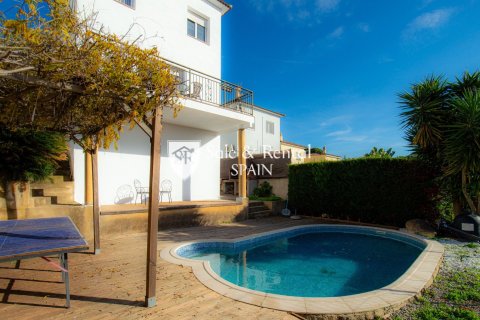 3 bedrooms house for sale in Lloret de Mar, Girona, Catalonia, Spain № 6710 - photo 26