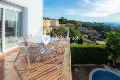 3 bedrooms house for sale in Lloret de Mar, Girona, Catalonia, Spain № 6710 - photo 27