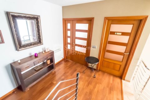 5 bedrooms house for sale in Lloret de Mar, Girona, Catalonia, Spain № 6711 - photo 6