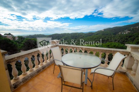 5 bedrooms house for sale in Lloret de Mar, Girona, Catalonia, Spain № 6705 - photo 7