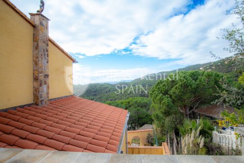 5 bedrooms house for sale in Lloret de Mar, Girona, Catalonia, Spain № 6705 - photo 14