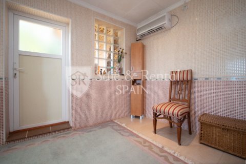 5 bedrooms house for sale in Lloret de Mar, Girona, Catalonia, Spain № 6705 - photo 21