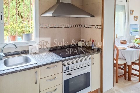4 bedrooms house for sale in Lloret de Mar, Girona, Catalonia, Spain № 6707 - photo 11