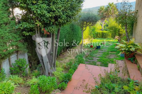 4 bedrooms house for sale in Lloret de Mar, Girona, Catalonia, Spain № 6707 - photo 30