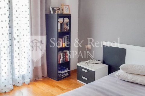 4 bedrooms house for sale in Lloret de Mar, Girona, Catalonia, Spain № 6707 - photo 16