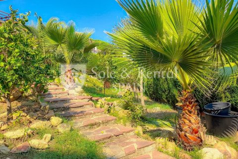 4 bedrooms house for sale in Lloret de Mar, Girona, Catalonia, Spain № 6707 - photo 28