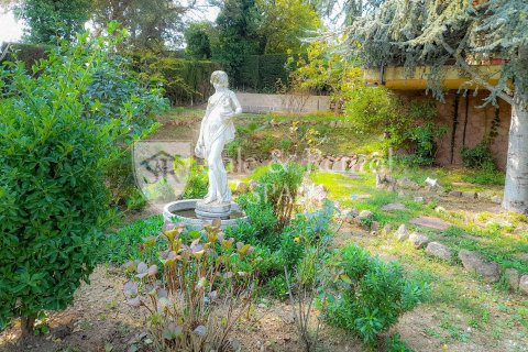 4 bedrooms house for sale in Lloret de Mar, Girona, Catalonia, Spain № 6707 - photo 21