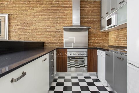 Apartamento de 2 dormitorios en alquiler en Barcelona, Cataluña, Spain № 7165 - foto 24