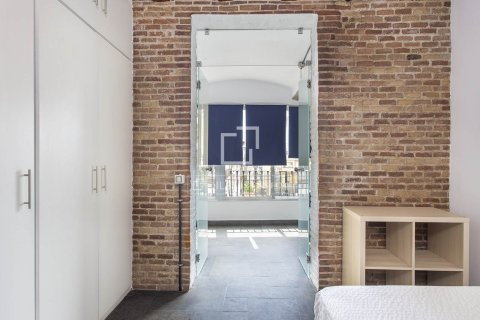 Apartamento de 2 dormitorios en alquiler en Barcelona, Cataluña, Spain № 7165 - foto 7