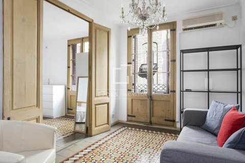 Apartamento de 2 dormitorios en alquiler en Barcelona, Cataluña, Spain № 7165 - foto 30