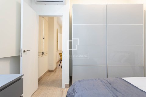 Apartamento de 2 dormitorios en alquiler en Barcelona, Cataluña, Spain № 7160 - foto 11