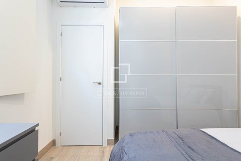 Apartamento de 2 dormitorios en alquiler en Barcelona, Cataluña, Spain № 7160 - foto 22