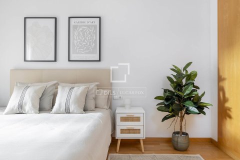 Villa de 3 dormitorios en alquiler en Barcelona, Cataluña, Spain № 7163 - foto 7