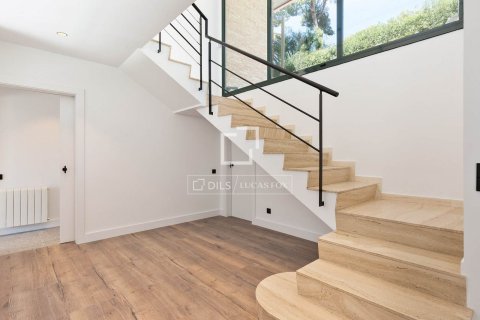 Снять в аренду виллу в Кастельдефельс, Испания с 5 спален, 592м², № 7164 - фото 14
