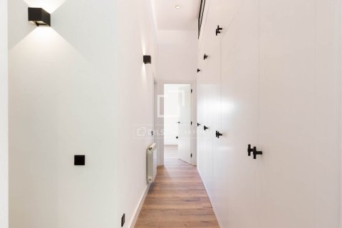 Снять в аренду виллу в Кастельдефельс, Испания с 5 спален, 592м², № 7164 - фото 7