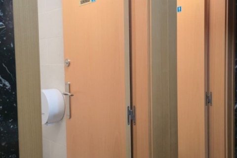 103 sq.m. commercial property for rent in L'Hospitalet de Llobregat, Barcelona, Catalonia, Spain № 7592 - photo 26