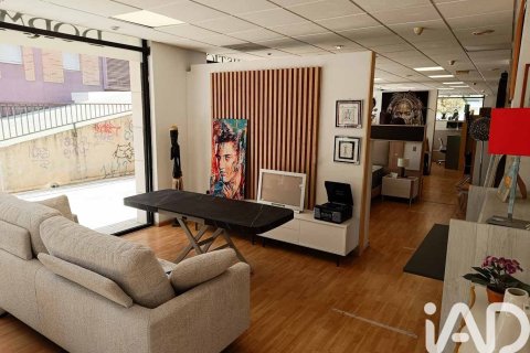 500 sq.m. commercial property for rent in Vilanova i la Geltru, Barcelona, Catalonia, Spain № 7587 - photo 11