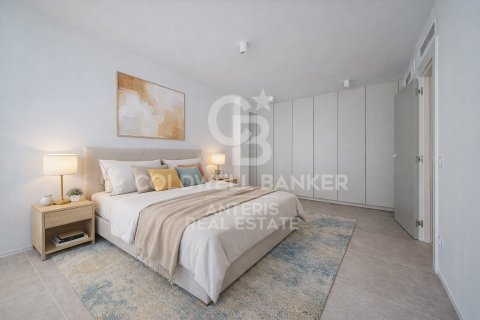 Купить дуплекс в Л'Оспиталет-де-Льобрегат, Испания с 2 спальни, 116м², № 5298 - фото 6