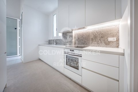 Купить дуплекс в Л'Оспиталет-де-Льобрегат, Испания с 2 спальни, 116м², № 5298 - фото 14