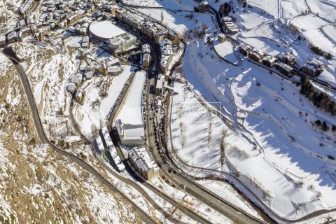 4 bedrooms house for sale in Principado De Andorra (Ninguna Poblacion Tiene C.P.), Lleida, Catalonia, Spain № 5297 - photo 16