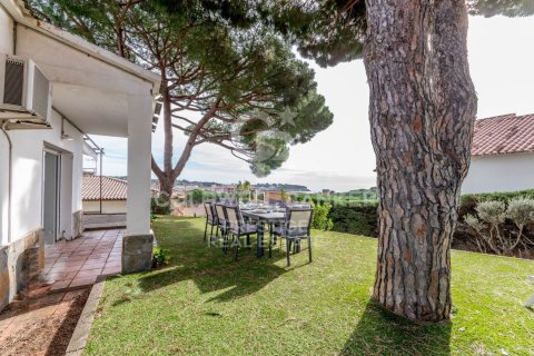 4 bedrooms house for sale in Sant Feliu de Guixols, Girona, Catalonia, Spain № 5300 - photo 3
